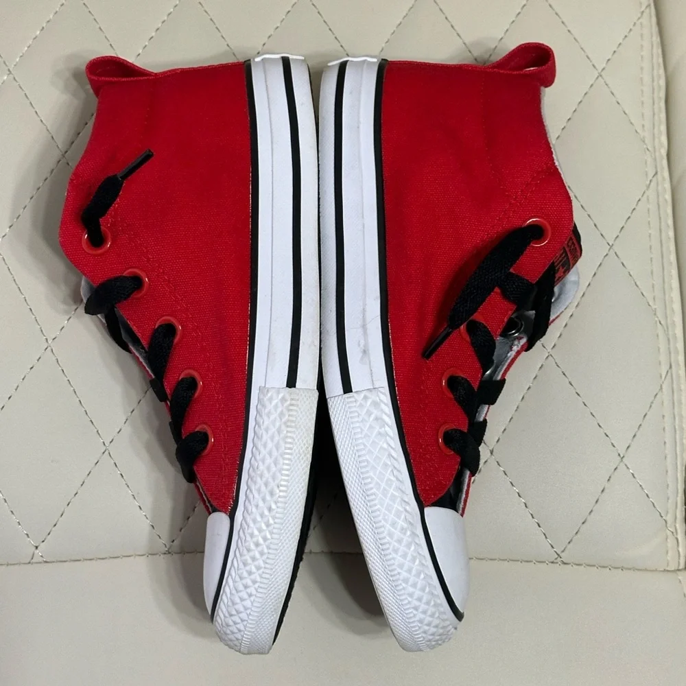 Converse Chuck Taylor All Star Street Mid Youth size 1